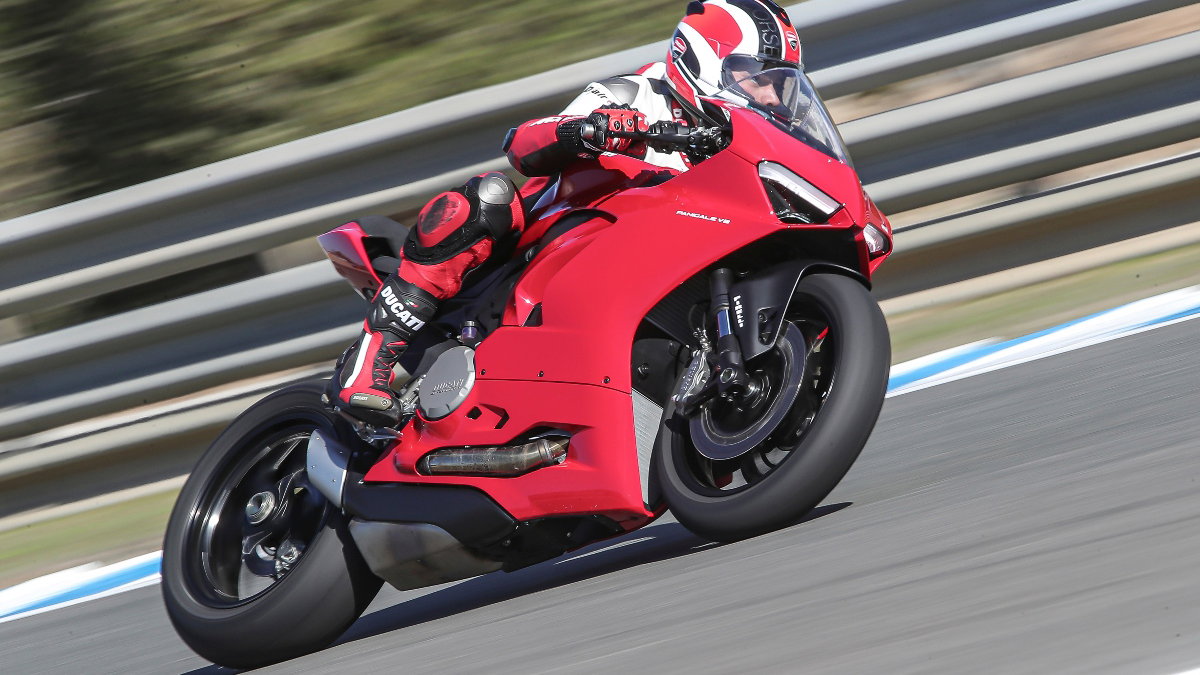 Ducati Panigale V2